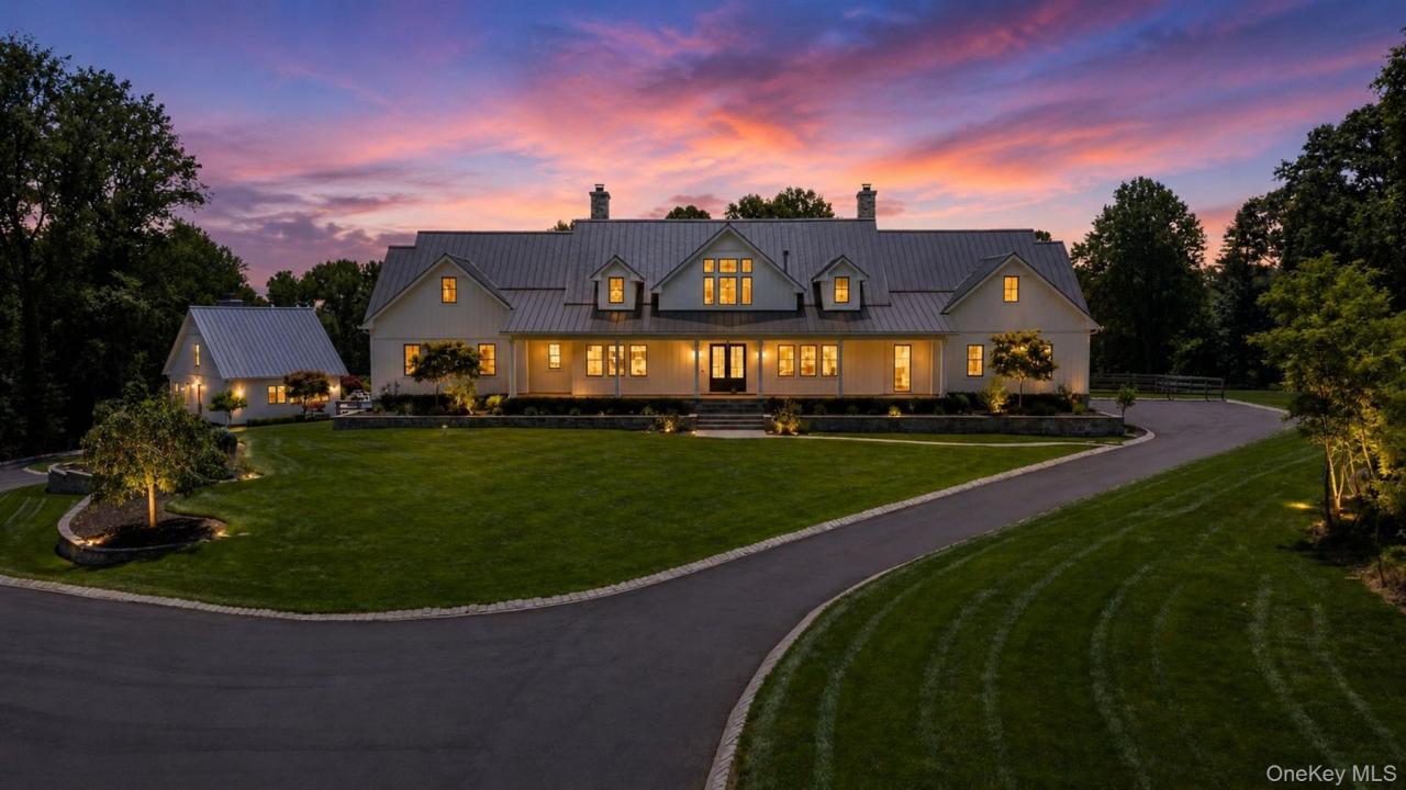 7 Homelands Drive, Out Of Area, New Jersey 07722, USA