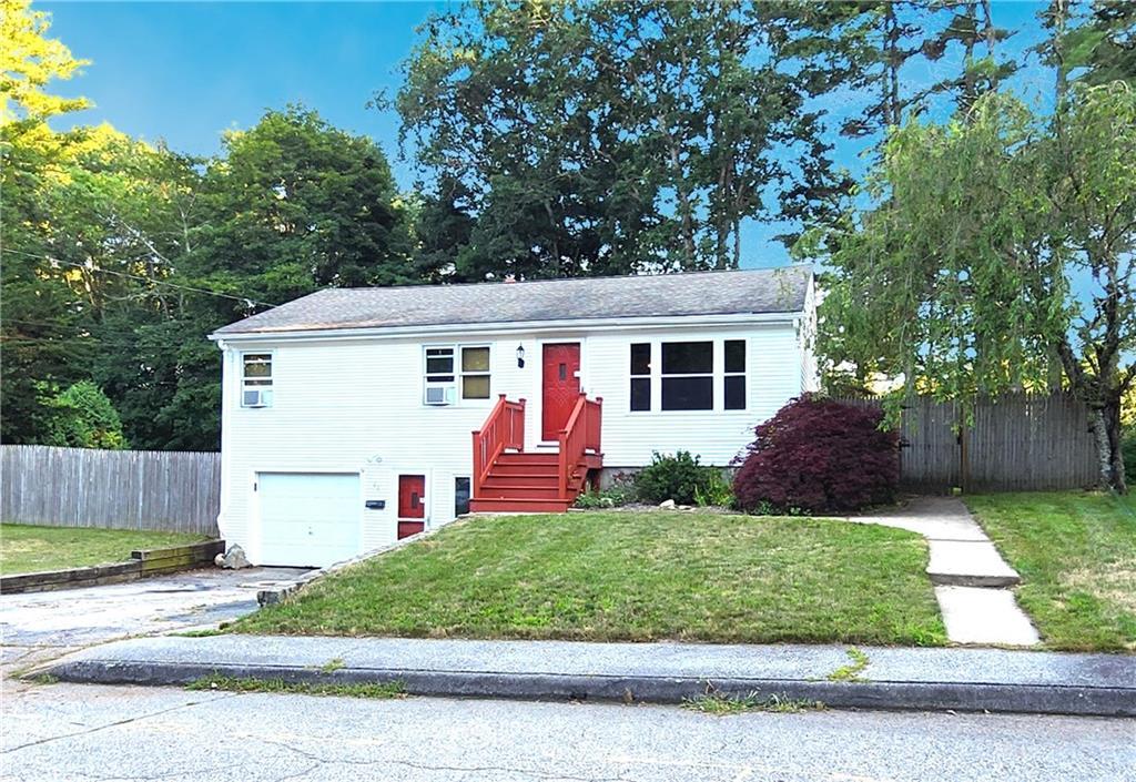 46 Sunapee Court, Coventry, Rhode Island 02816, États-Unis