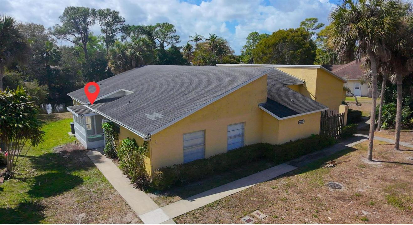202 Sparrow Drive 1, Royal Palm Beach, Florida 33411, Stati Uniti