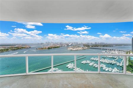 1000 S Pointe Dr 2501, Miami Beach, Florida 33139, USA