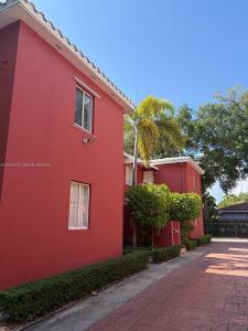 544 NE 62nd St 544-8, Miami, Flórida 33138, Estados Unidos