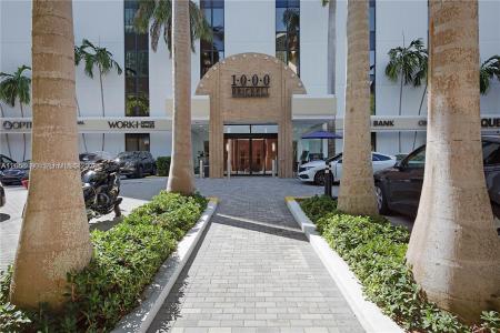 1000 Brickell Ave 2D, Miami, Florida 33131, USA