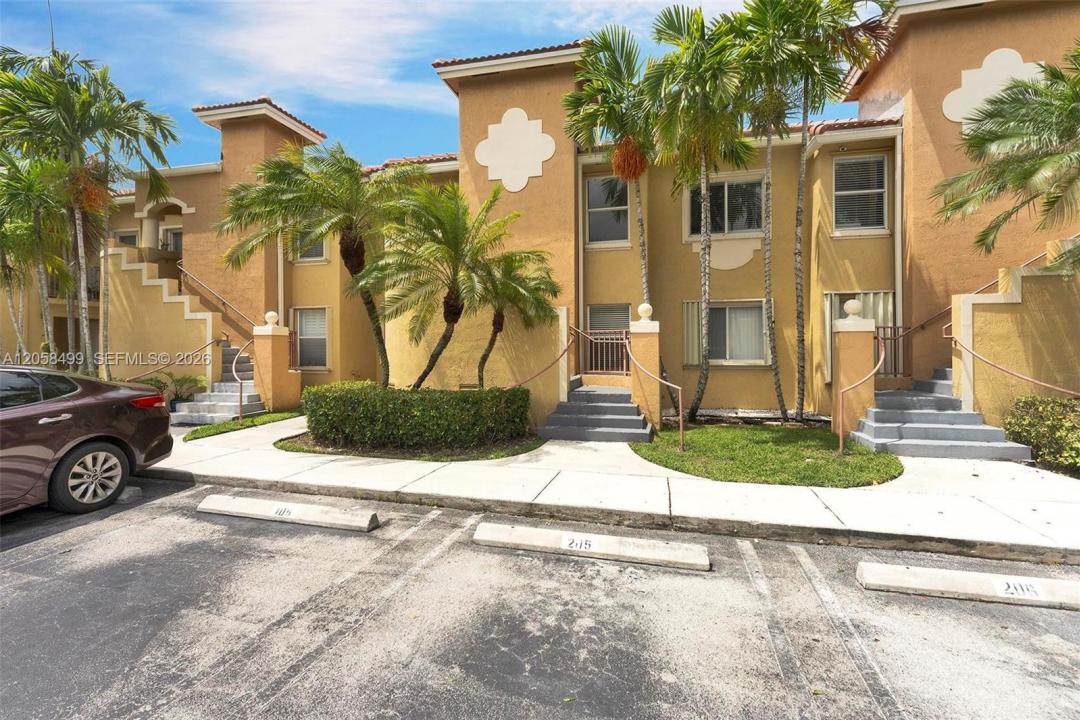 7851 NW 6th St 205B, Pembroke Pines, Floride 33024, États-Unis