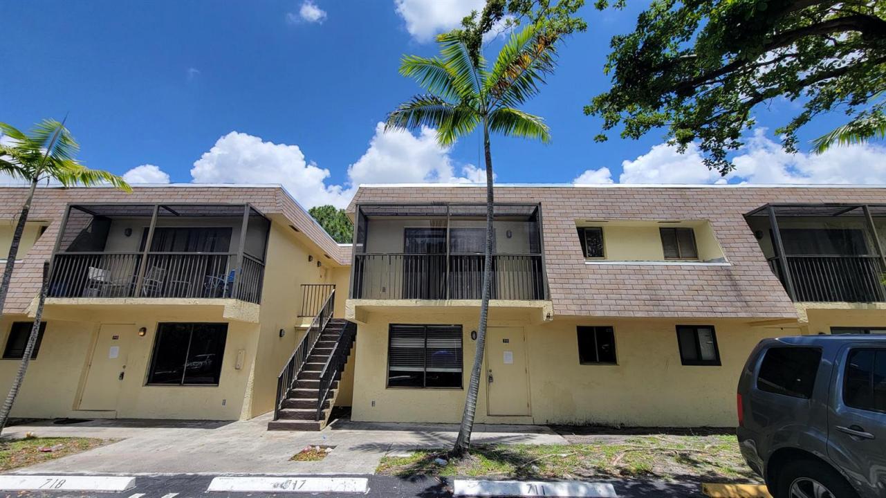 1045 S FLAGLER Avenue 717, Pompano Beach, Florida 33060, USA
