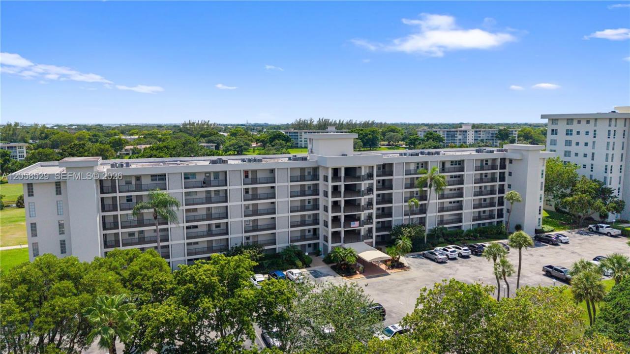 2691 S Course Dr 202, Pompano Beach, فلوريدا 33069, الولايات المتحدة