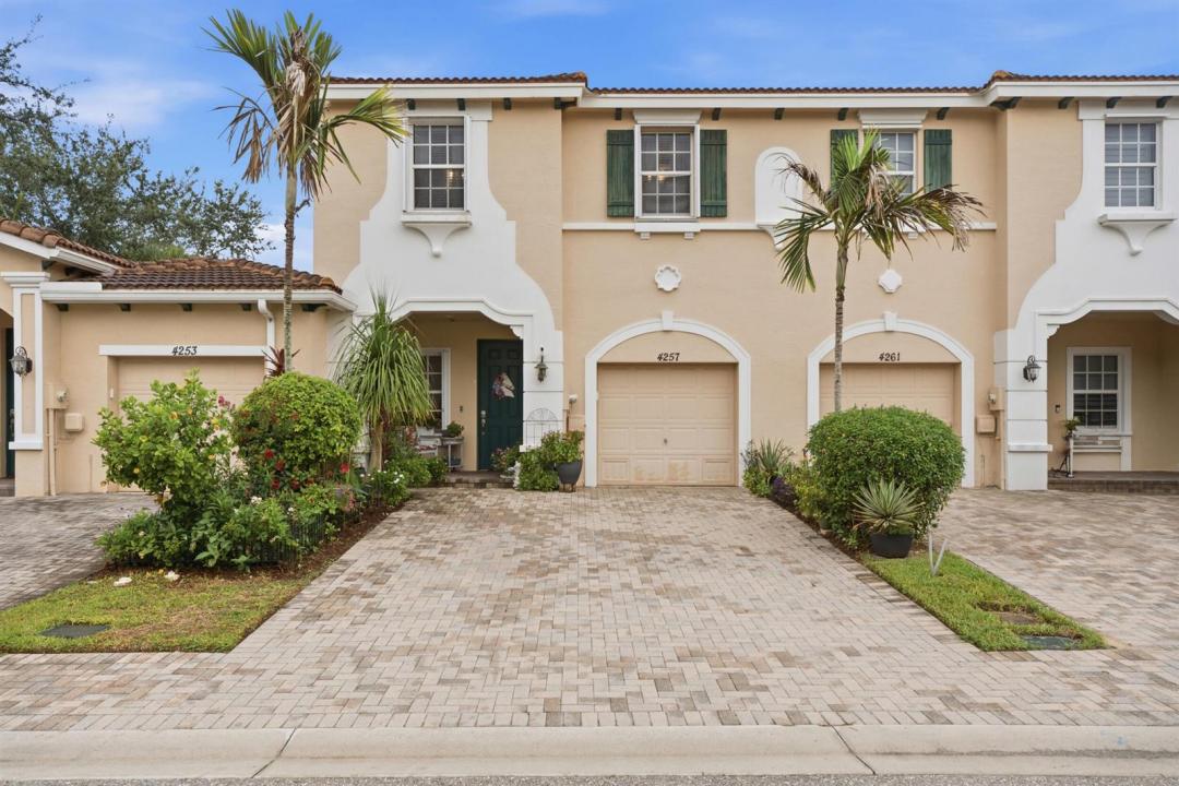 4257 SW PINE COVE Court, Stuart, 플로리다 34997, 미국
