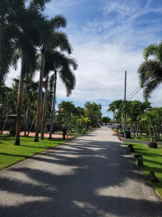 1672 ERIE Terrace, Palm Springs, Floride 33406, États-Unis