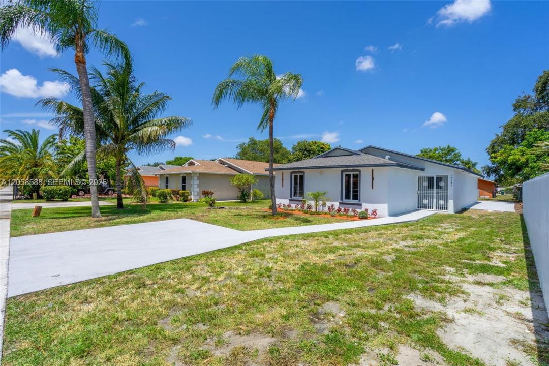 19131 NW 33rd Ct, Miami Gardens, Florida 33056, Stati Uniti