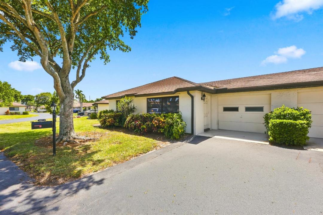4863 Dovewood Terrace, Boynton Beach, Florida 33436, USA