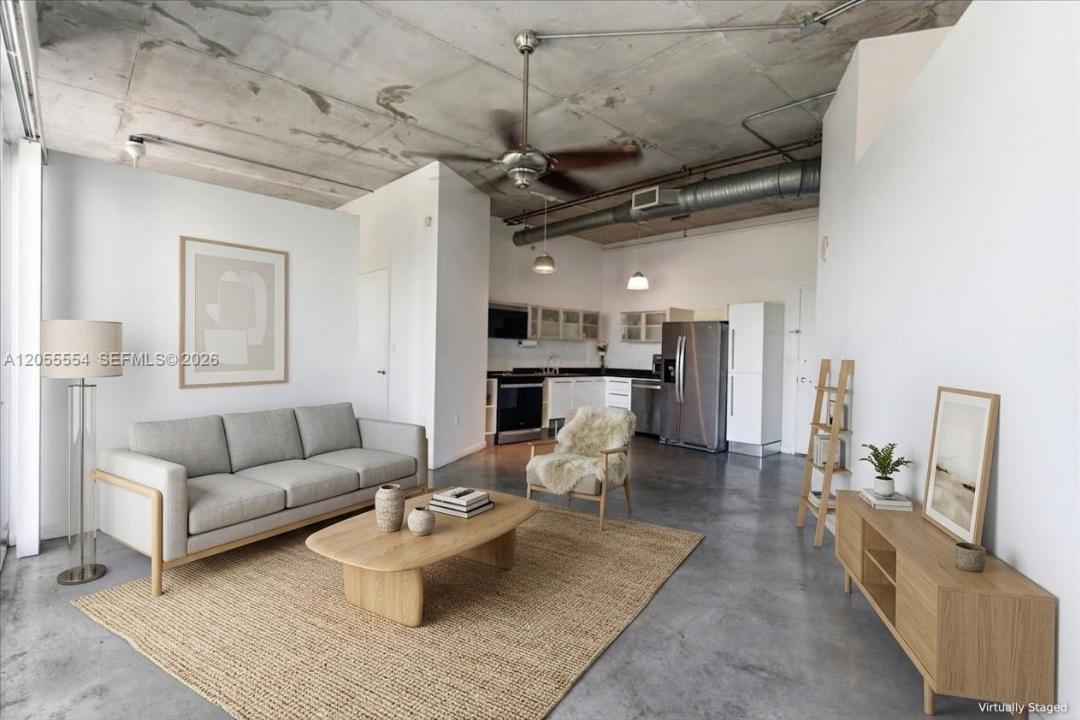 10 SW South River Dr 806, Miami, Florida 33130, Stati Uniti