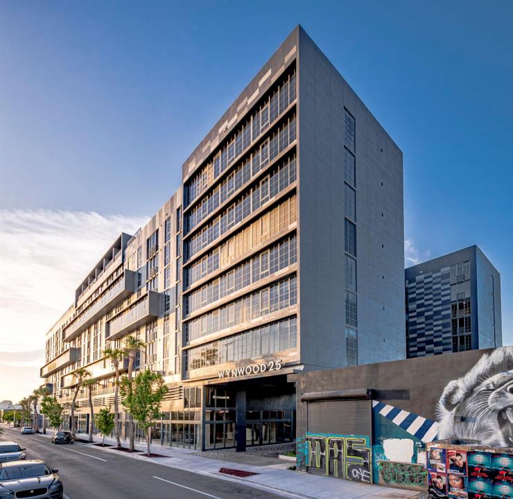 240 NW 25th Street 545, Miami, Floride 33127, États-Unis