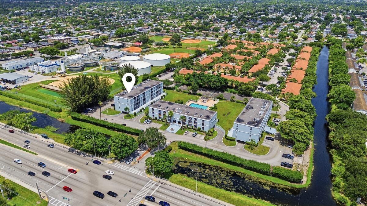 7980 N French Drive Unit 3-305, Pembroke Pines, Floride 33024, États-Unis