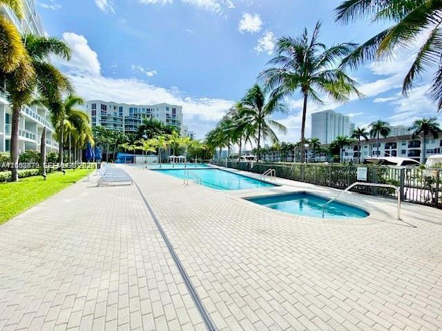 2950 NE 188th St 231, Aventura, Florida 33180, Stati Uniti