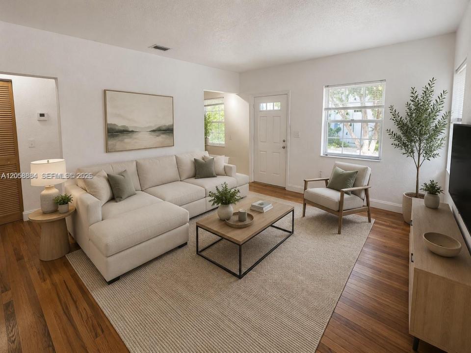 8335 Crespi Blvd 2, Miami Beach, Floride 33141, États-Unis