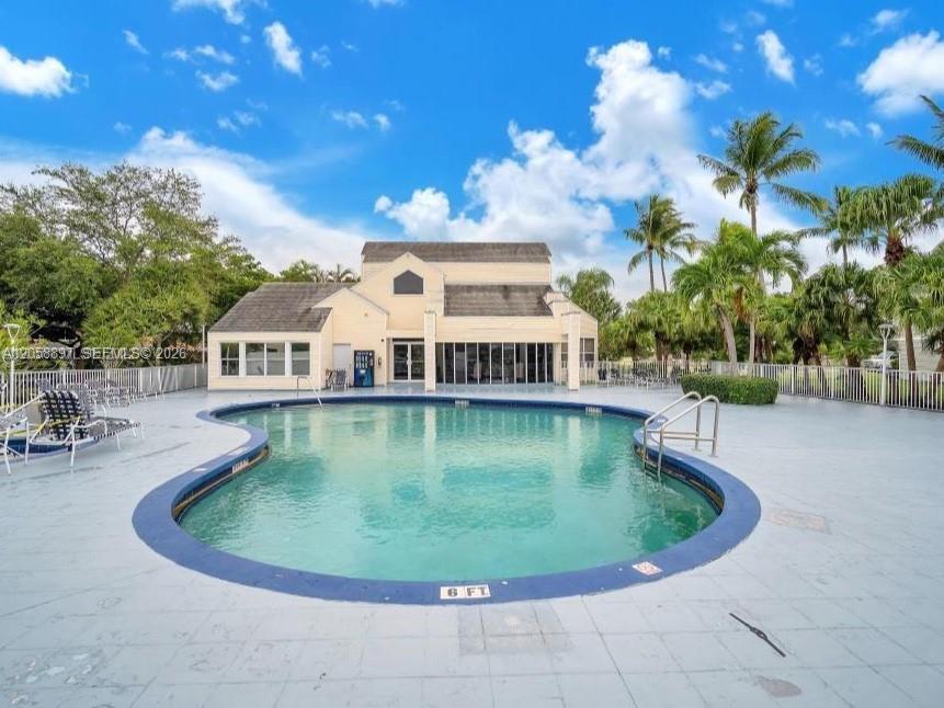 3461 NW 44th St 102, Oakland Park, Florida 33309, Stati Uniti