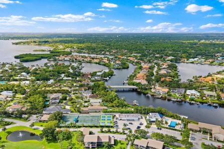 18610 SE Saint Augustine Way, Tequesta, Flórida 33469, Estados Unidos