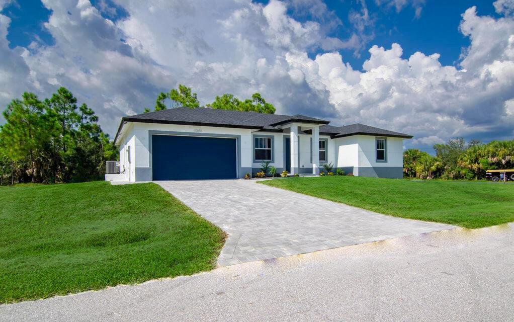 10654 Washington Road, Port Charlotte, Florida 33981, USA