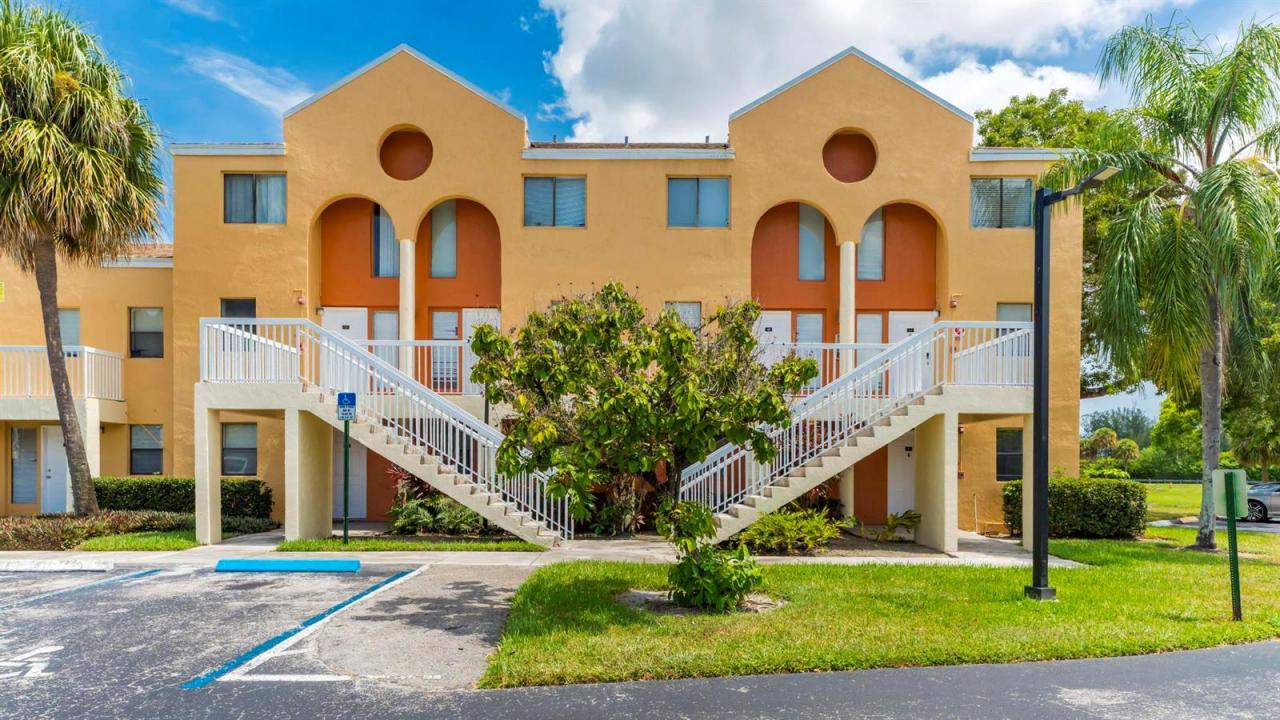 5200 NW 31st Avenue 98, Fort Lauderdale, Floride 33309, États-Unis