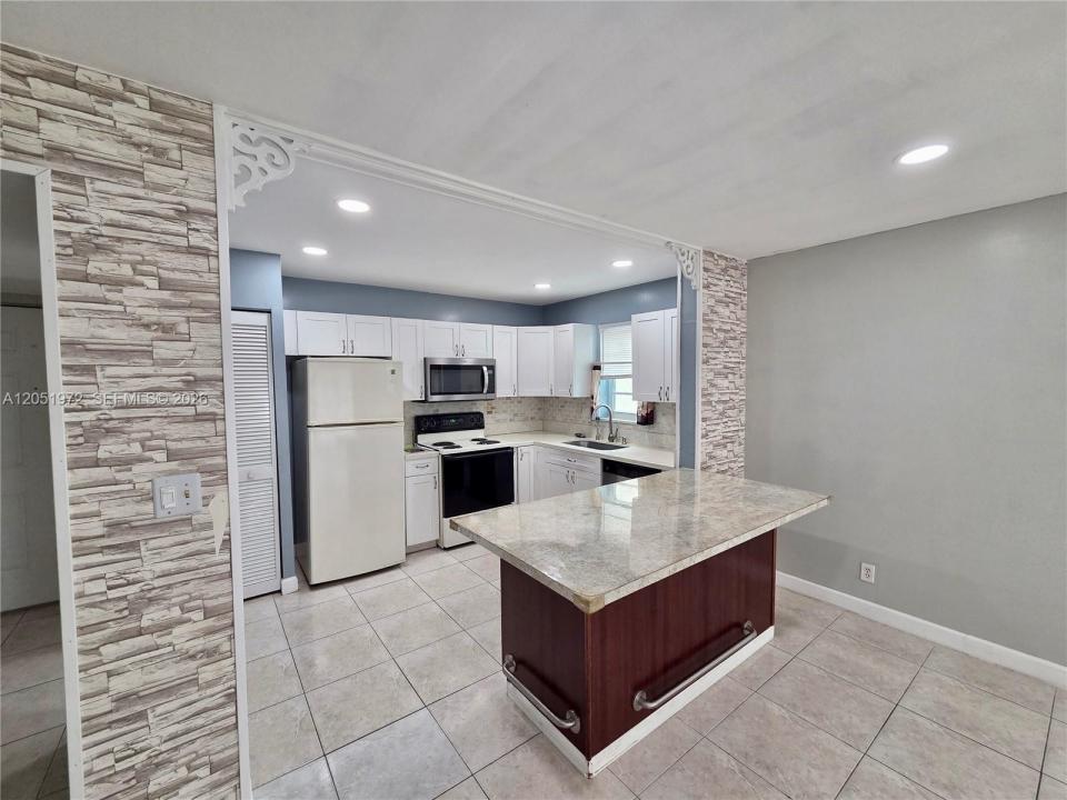 4159 NW 90th Ave 201, Coral Springs, Floride 33065, États-Unis