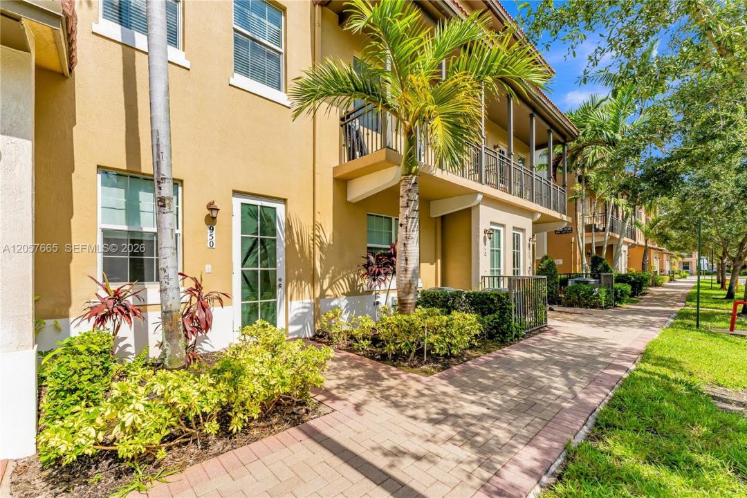 950 SW 147th Ave 2611, Pembroke Pines, Flórida 33027, Estados Unidos