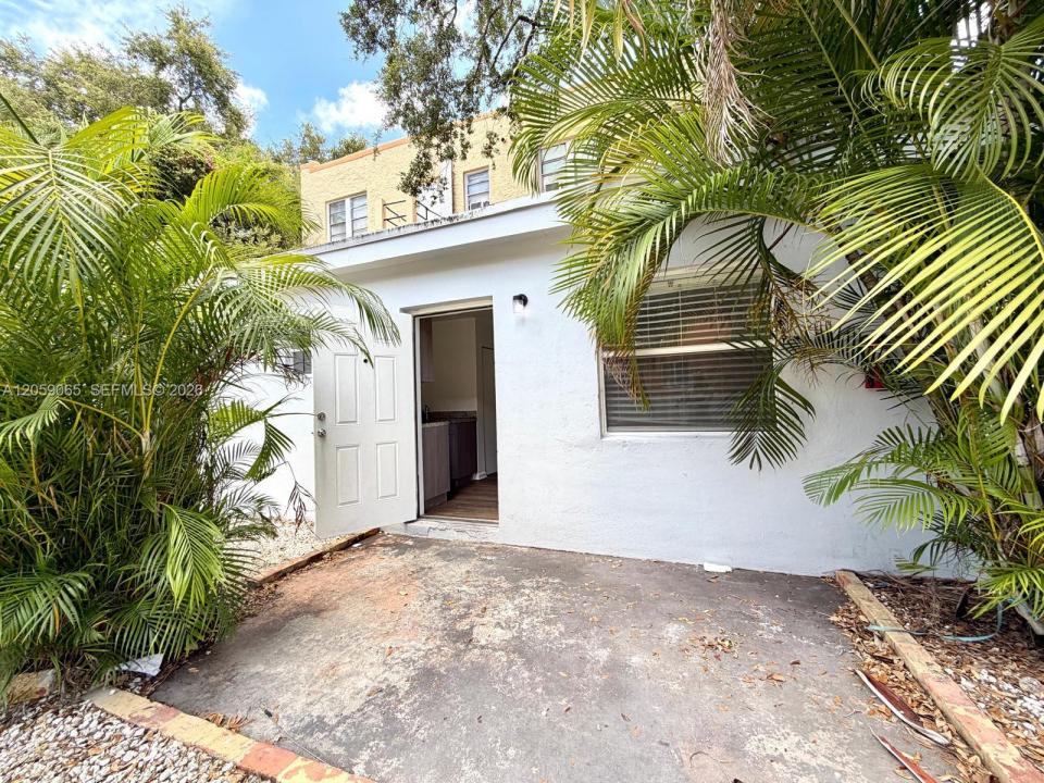 529 SW 3rd St 3, Miami, Flórida 33130, Estados Unidos