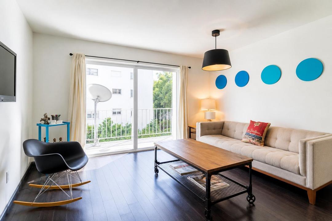 1245 WEST Avenue 302, Miami Beach, Floride 33139, États-Unis