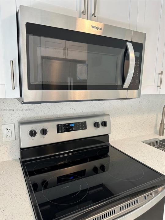 12125 NE 7th Ave 1, North Miami, فلوريدا 33161, الولايات المتحدة