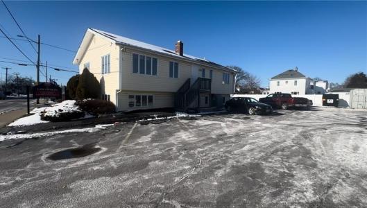 995 Park Avenue, Cranston, Rhode Island 02910, USA