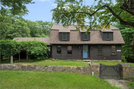 1515 South Road, East Greenwich, Rhode Island 02818