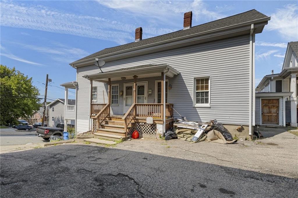 84 Spring Street, Lincoln, Rhode Island 02838, États-Unis