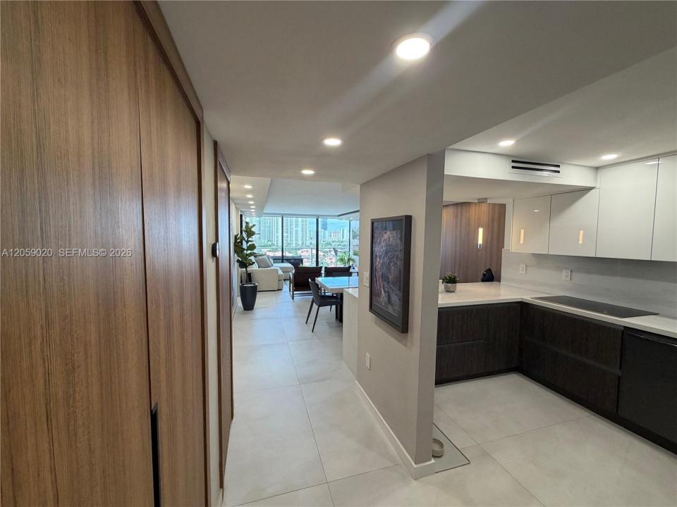 3701 N Country Club Dr 1209, Aventura, Floride 33180, États-Unis