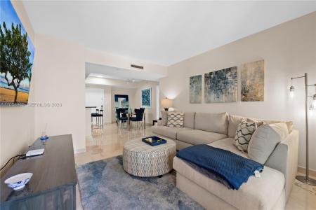 7355 SW 89th St 728N, Miami, Florida 33156, USA