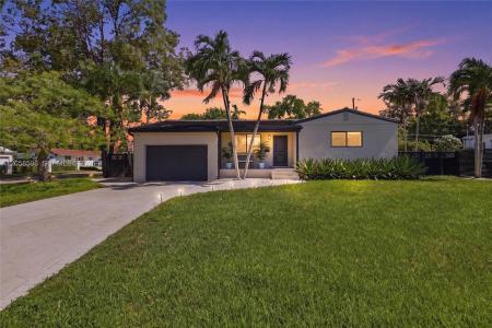 6321 SW 21st St, Miami, Florida 33155, USA