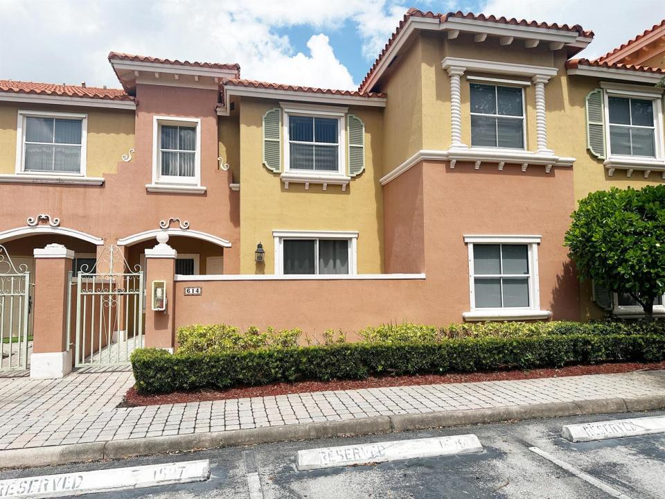 614 SW 106TH Avenue 1507, Pembroke Pines, Florida 33025, Stati Uniti