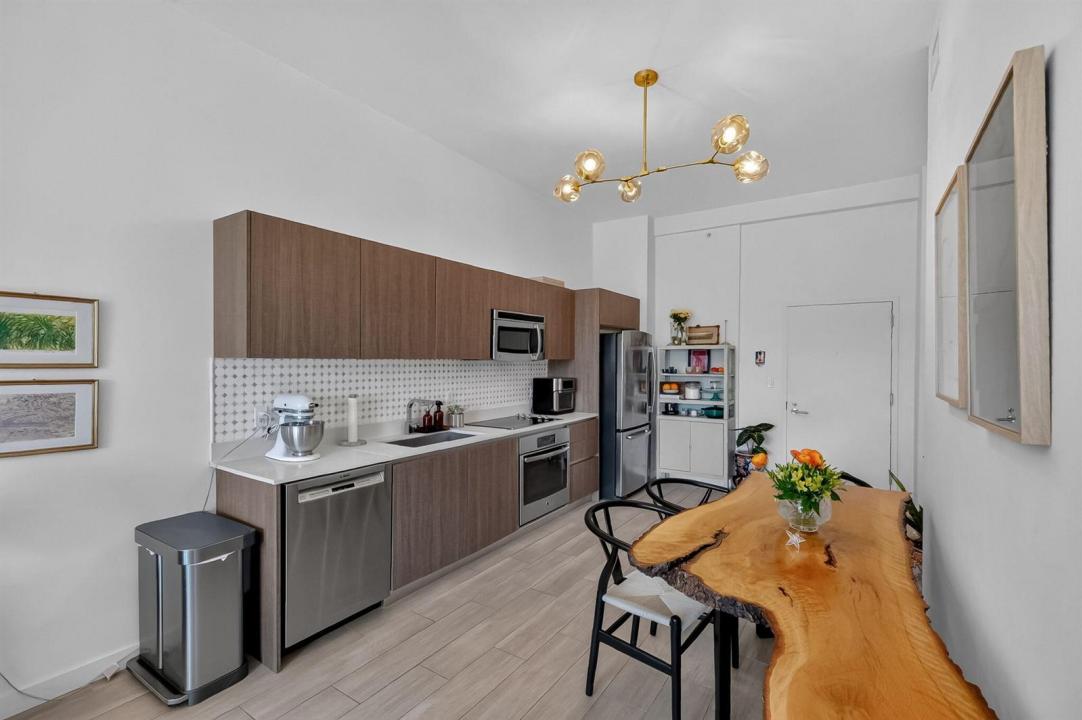 1600 SW 1ST Avenue 413, Miami, Florida 33129, Stati Uniti