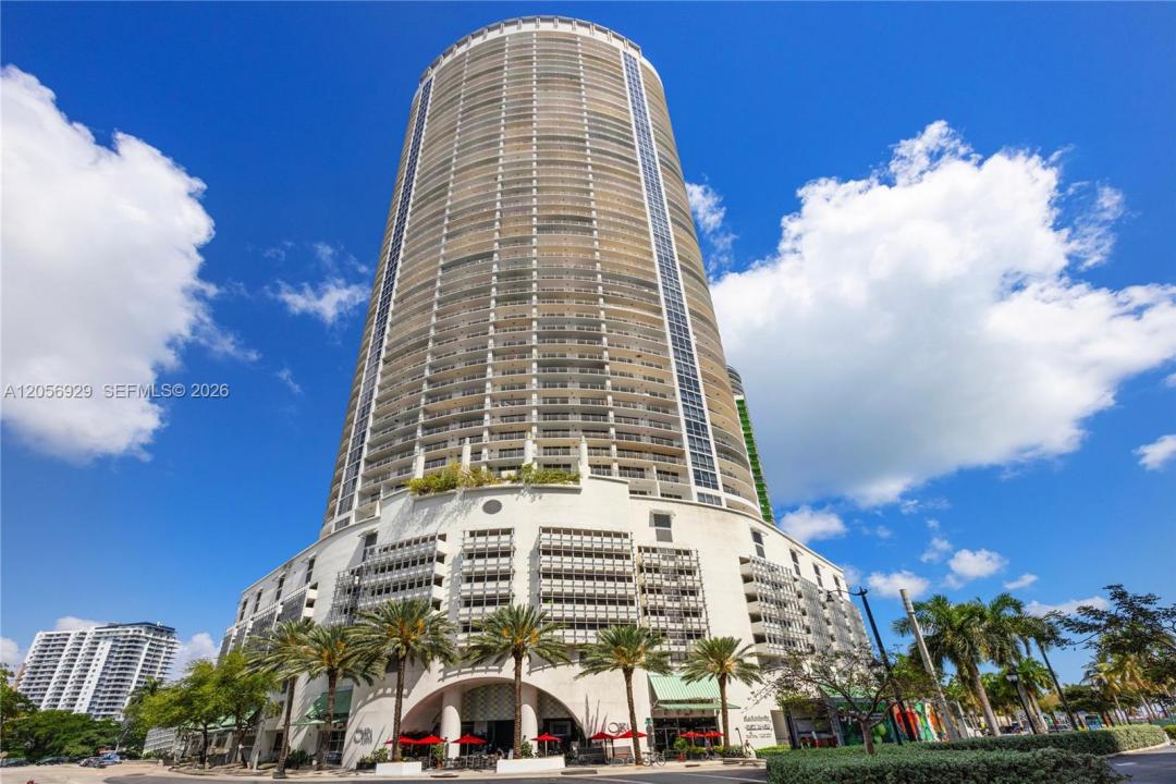 1750 N Bayshore Dr 3310, Miami, Florida 33132, USA