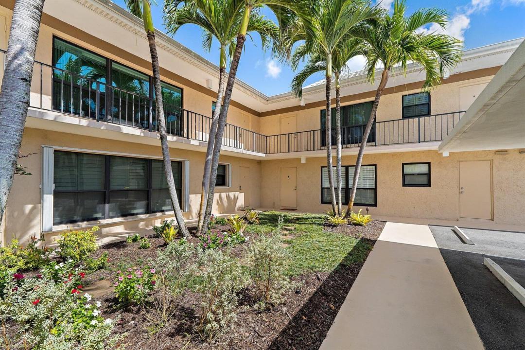 1 SE Turtle Creek Drive A, Jupiter, Florida 33469, USA