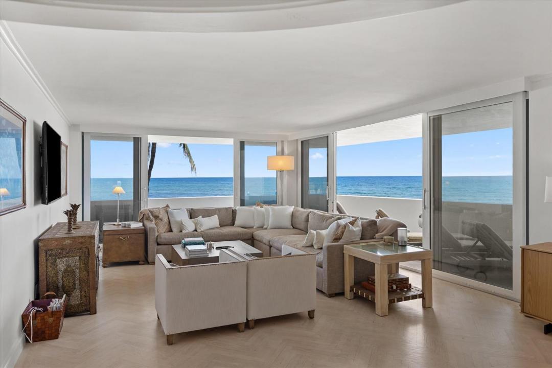 100 Sunrise Avenue 212, Palm Beach, Floride 33480, États-Unis