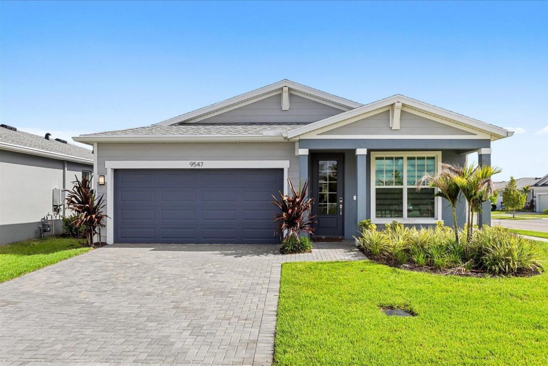 9547 SW INDRA Way, Port St. Lucie, Flórida 34987, Estados Unidos