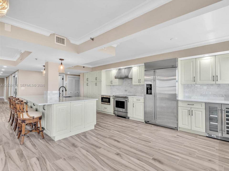 1201 S Ocean Dr 802S, Hollywood, Florida 33019, Stati Uniti