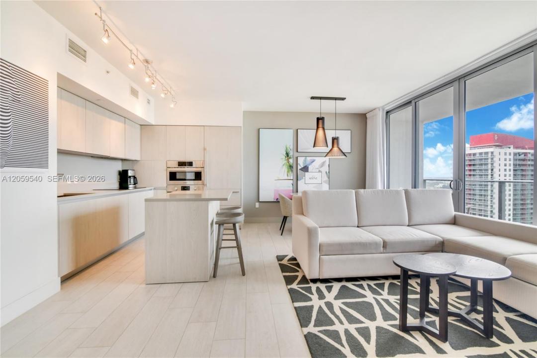 4010 S Ocean Dr R1006, Hollywood, Florida 33019, Stati Uniti