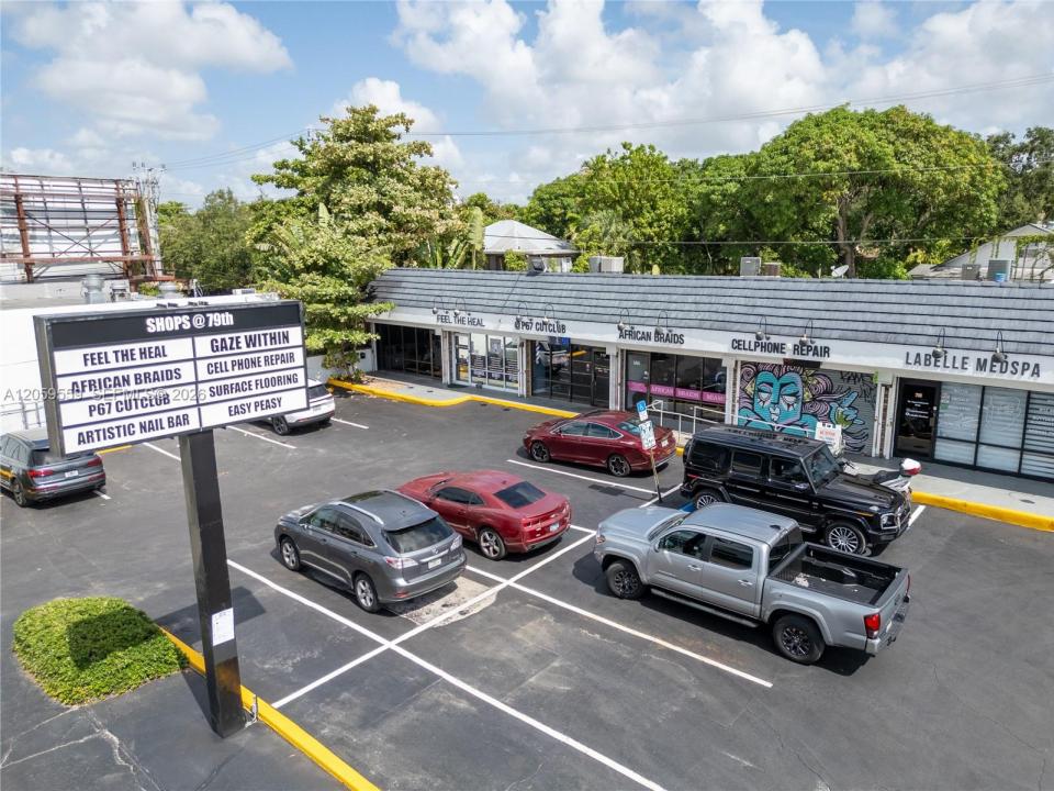 717 NE 79th St 717, Miami, Florida 33138, Stati Uniti