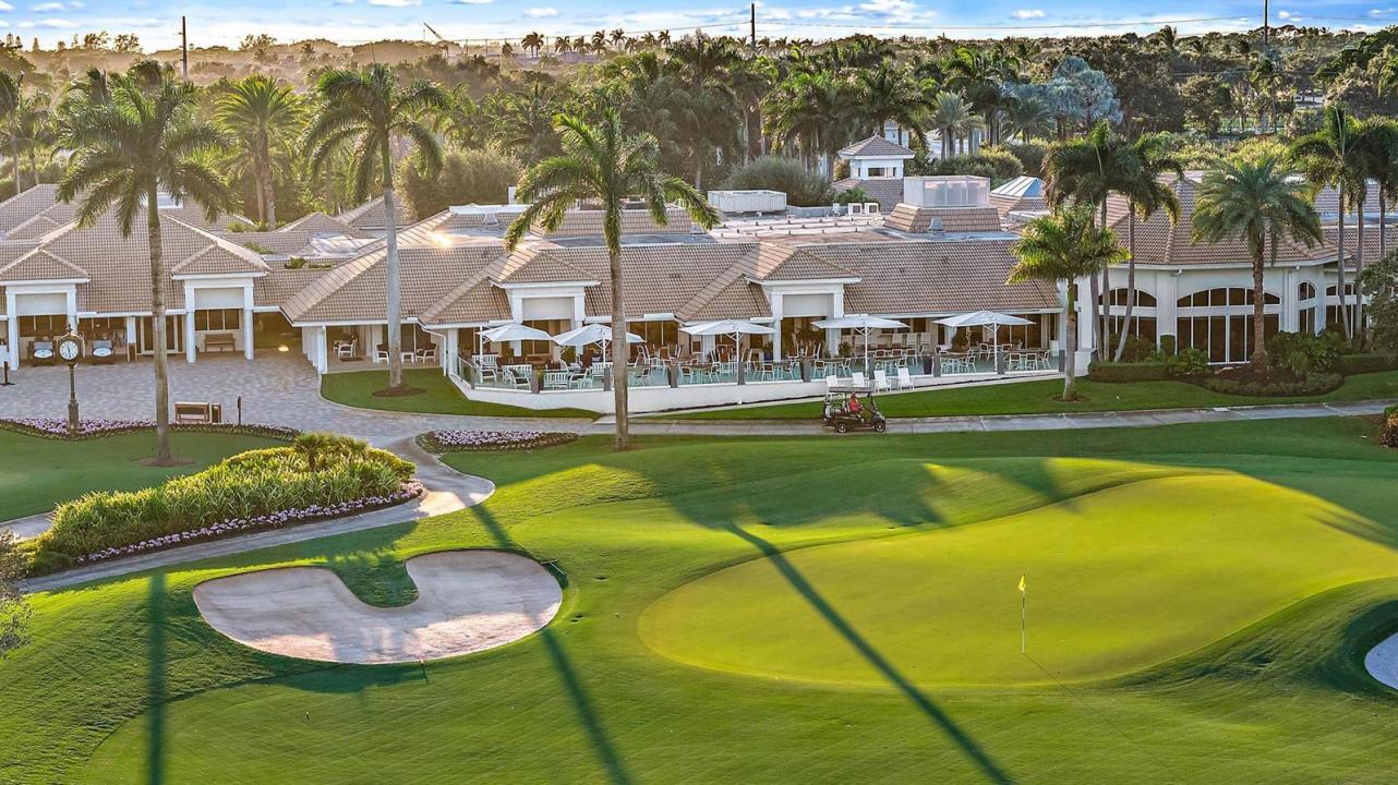 4752 BOCAIRE Boulevard, Boca Raton, Florida 33487, USA