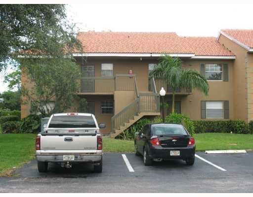 729 NW 103RD Terrace 201, Pembroke Pines, フロリダ 33026, アメリカ合衆国