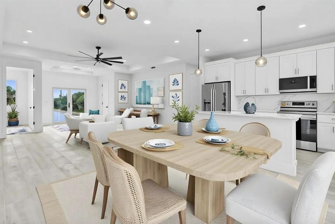 13438 Mcintosh Avenue, Port Charlotte, Florida 33981, USA