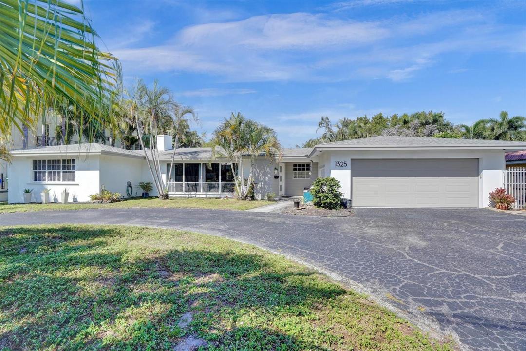 1325 MIDDLE RIVER Drive, Fort Lauderdale, Florida 33304, Stati Uniti