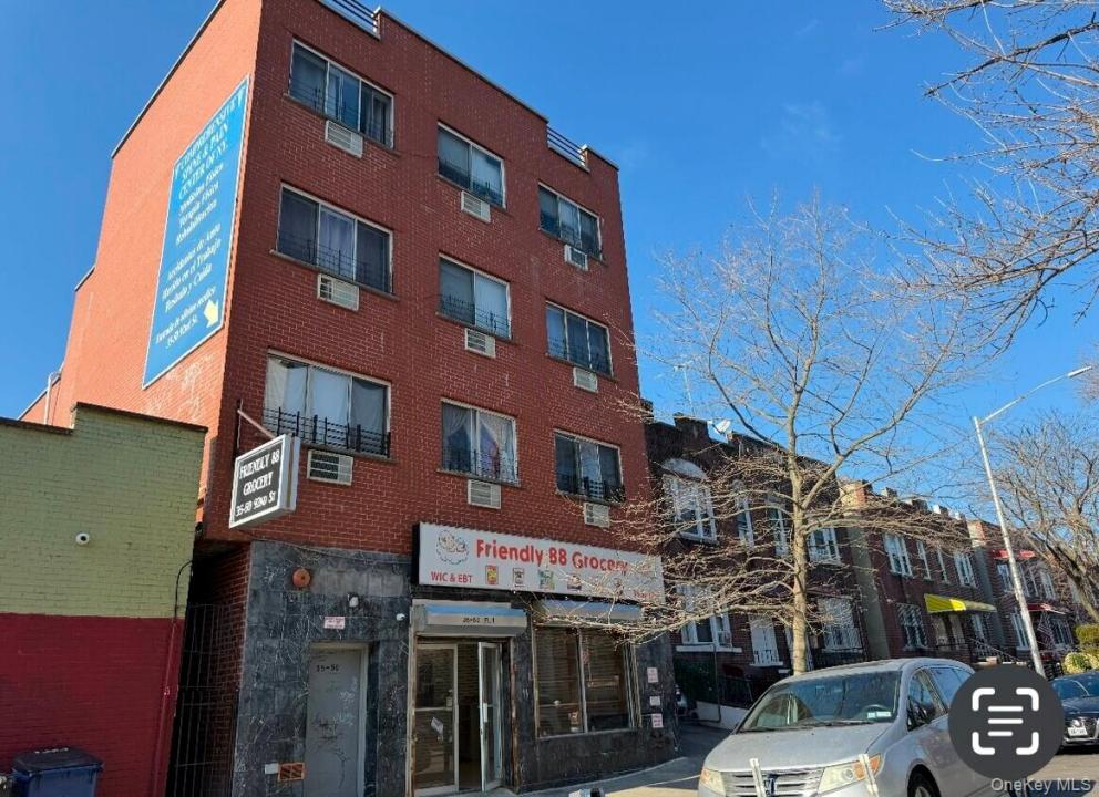 35-50 92nd Street, New York, New York 11372, États-Unis