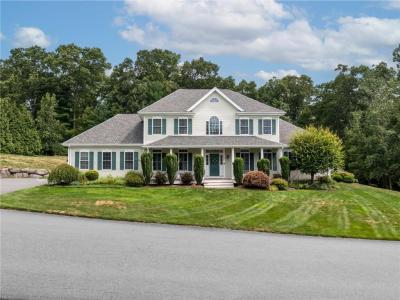 31 Bourque Road, Cumberland, Rhode Island 02864, USA