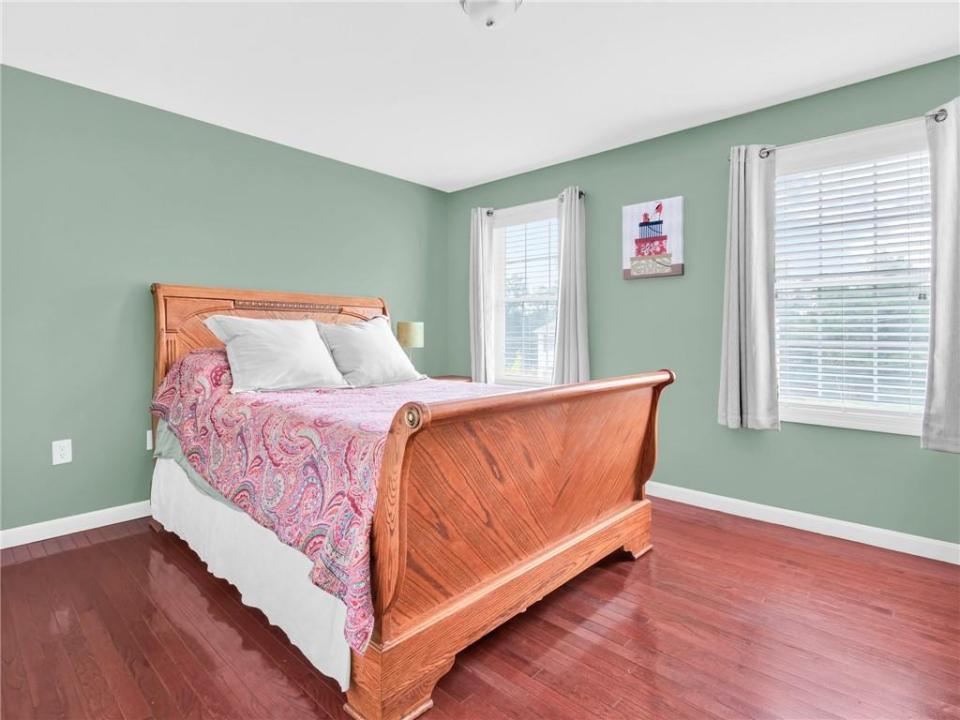 31 Bourque Road, Cumberland, Rhode Island 02864, USA