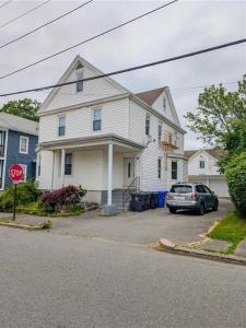 99 Walnut Street 1B, East Providence, Rhode Island 02914, États-Unis